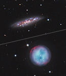 stlich von Merak: Galaxie M108 und der Eulennebel M97