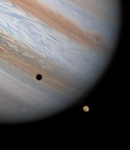 Jupiter mit Ganymed und Io-Schattenwurf
