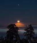 Jupiter und Mond ber dem Nebelmeer III