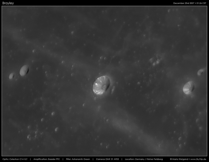 Mondfoto: Krater Brayley